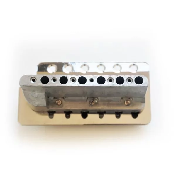 Stratocaster Roller Tremolo by Guitar Anatomy
