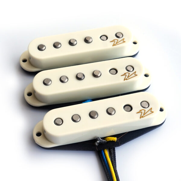 Fuzzy Duck™ Gold Series Single Coil Pickups for Stratocasters (Vintage White Full Set) | Guitar Anatomy