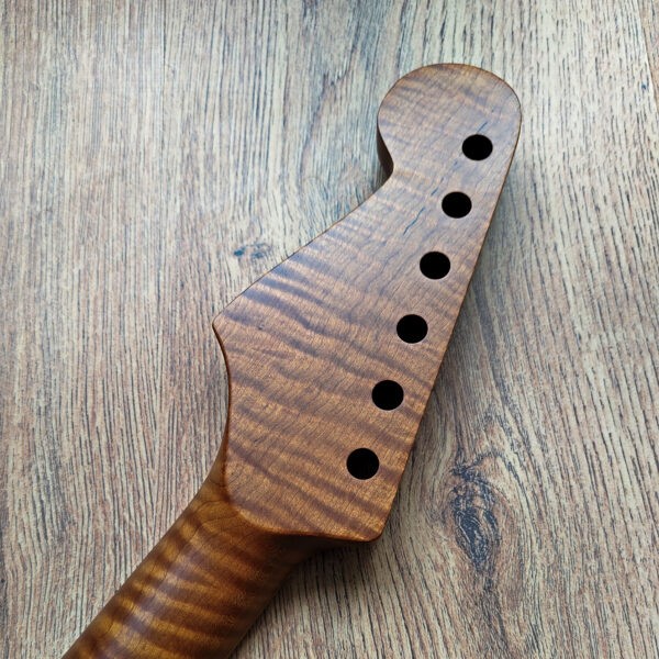Stratocaster Compatible Roasted Flame Maple Pro Guitar Neck Satin - Image 6